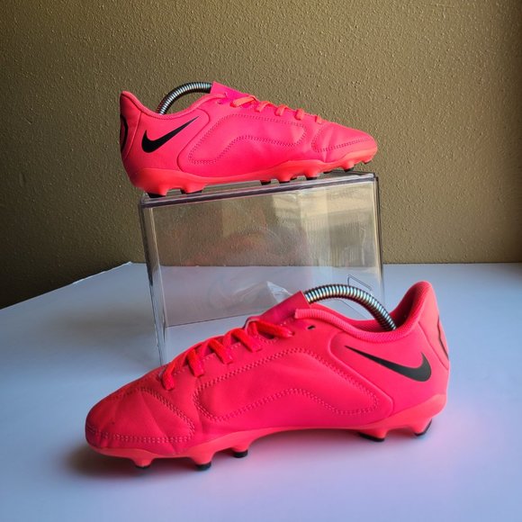 NIKE JR. TIEMPO LEGEND 9 Club, FG/MG Soccer Cleats - Youth size 5Y - Picture 5 of 11